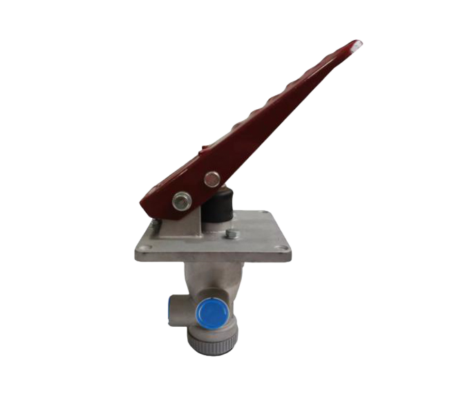 25 XM60C气制动阀带踏板（红踏板）.png